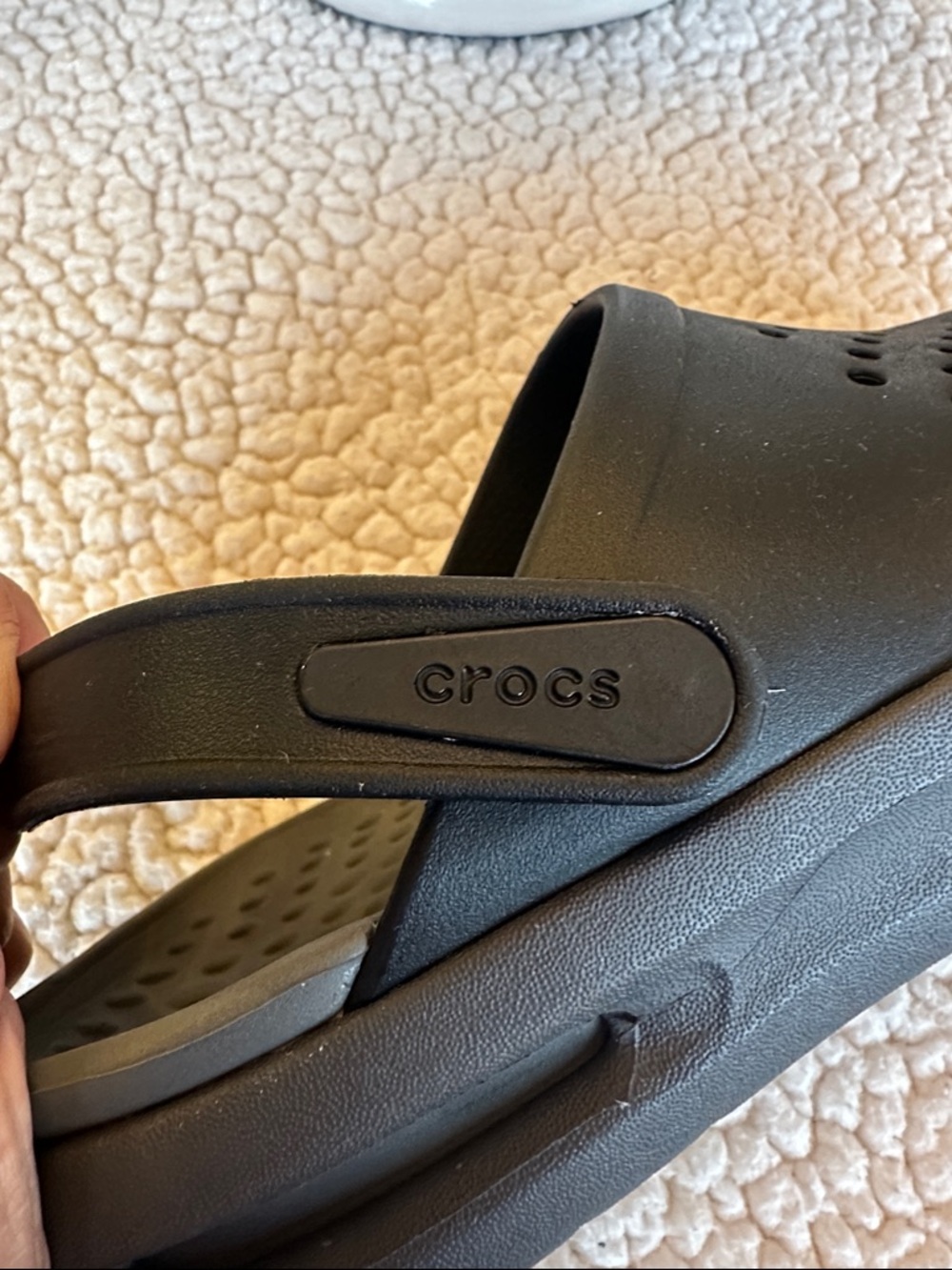 CROCS LiteRide Black Clogs Sz 8 - Picture 9 of 13